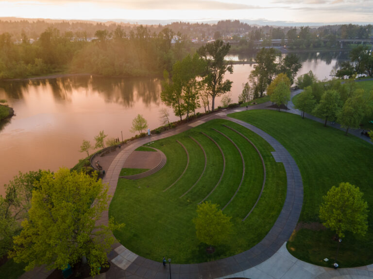 riverfront-park-salem-oregon-runs
